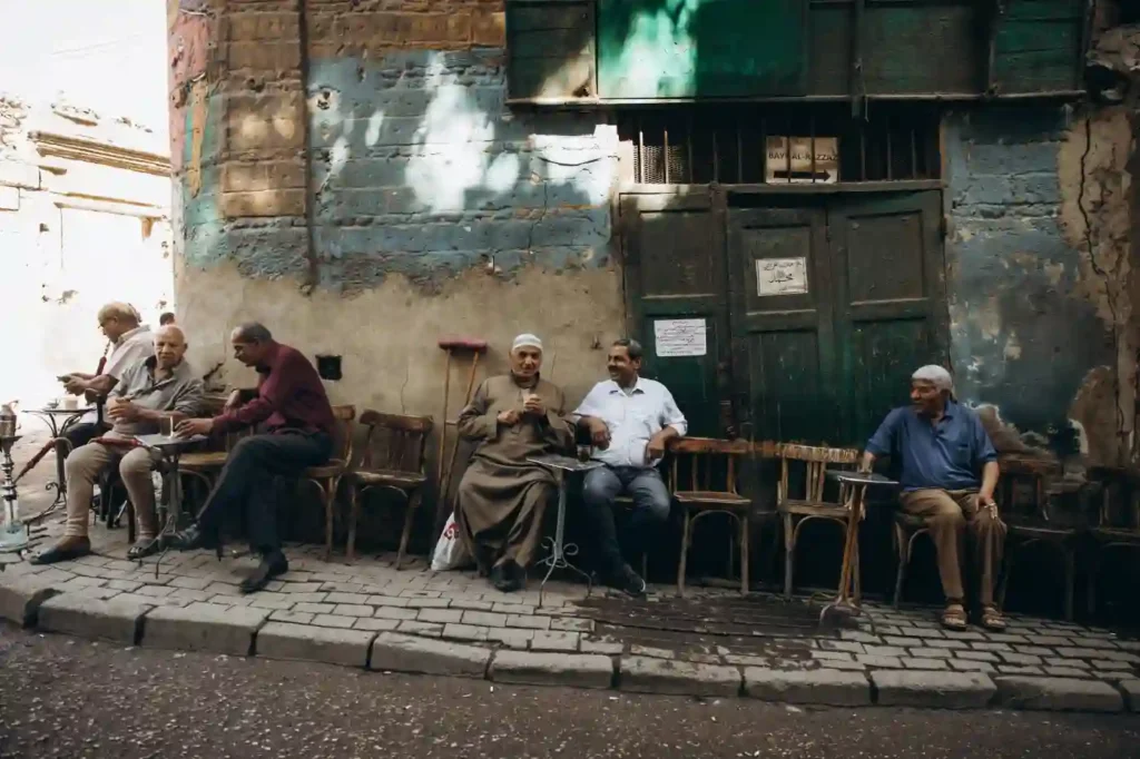 Everyday-egyptian-traditional-clothes-in-a-historic-Cairo-neighborhood