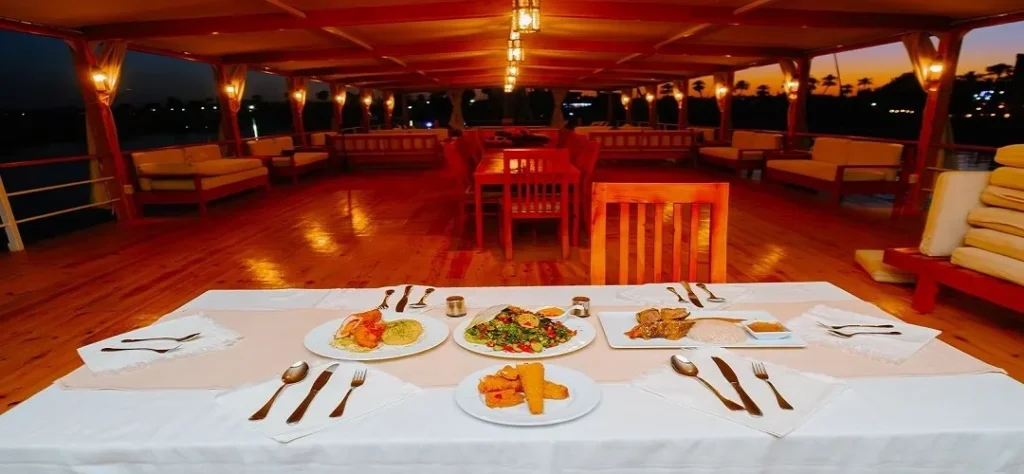 Christmas-Nile-Cruise