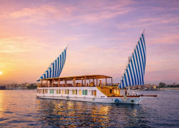 turquoise-dahabiya-nile-cruise-luxor-to-cairo-egypt