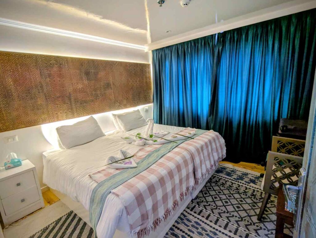 Suite-de-luxe-Turquoise-Dahabiya