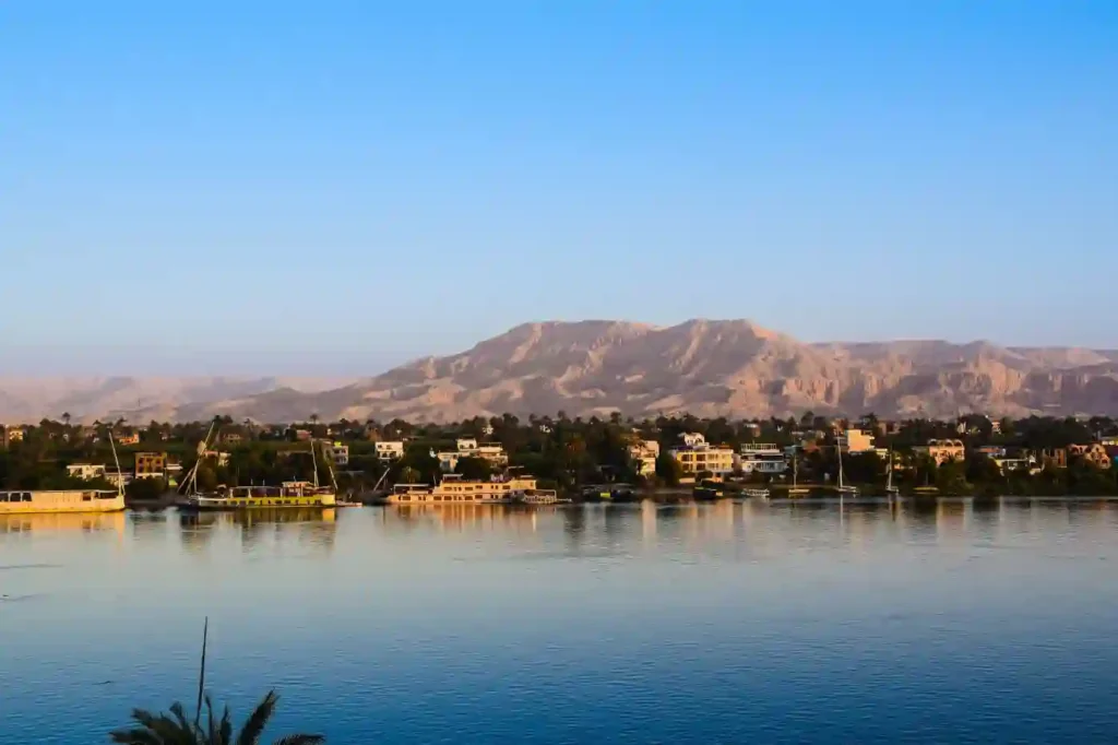 luxor-nile-river-view