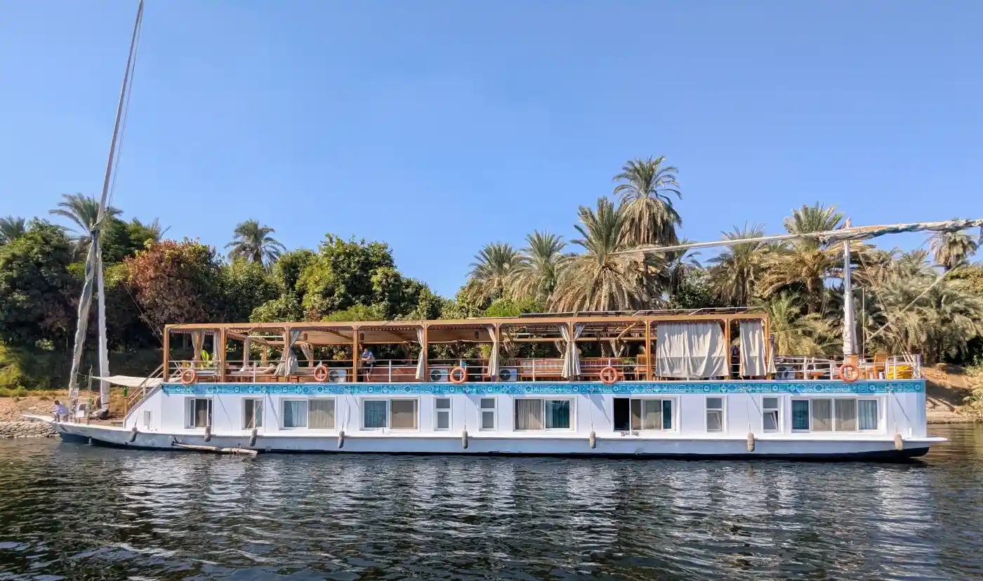 Turquoise dahabiya Nile cruise